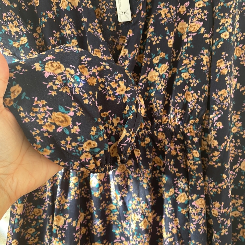 Cupshe Alison Ditsy Floral Peasant Sleeve Mini Dress - Picture 10 of 11